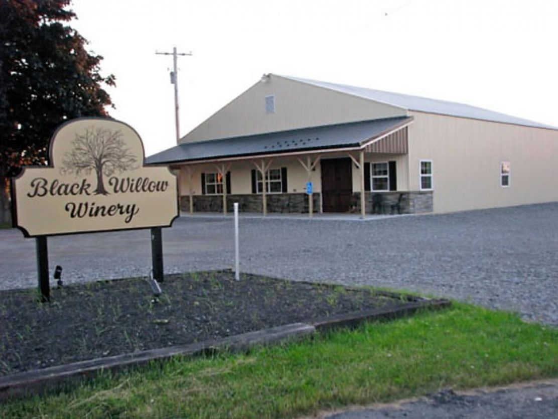 Photo for: Black Willow Winery Offers Curb-Side Pickup and Delivery to New Yorkers