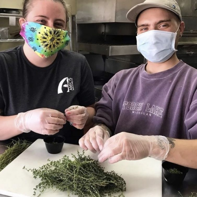 Photo for: How Restaurants In the US Are Serving Customers Through The Pandemic